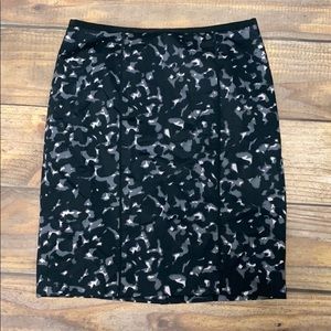 Loft Black/Gray/Cream Pencil skirt